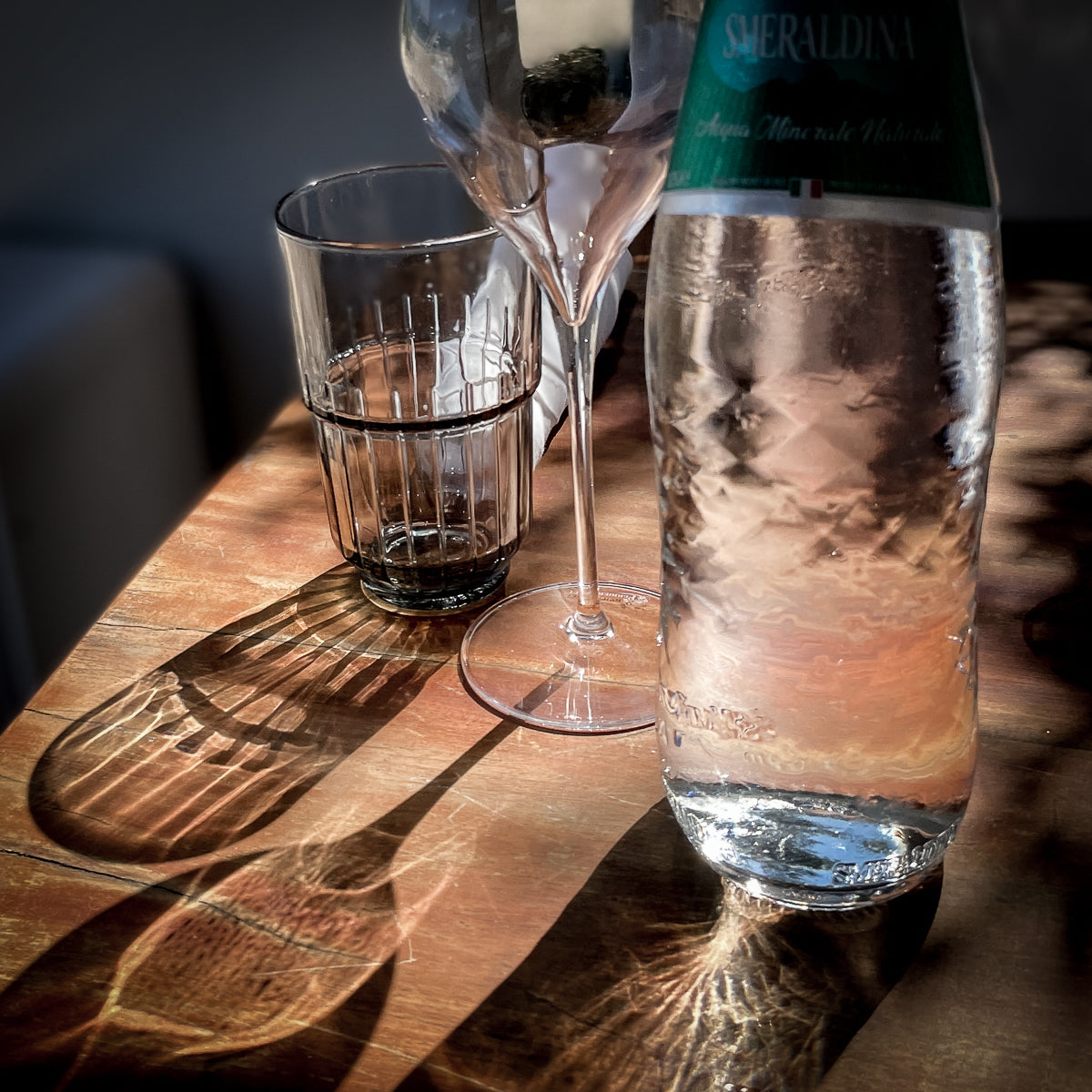 スメラルディーナ グラス 750mL スティル (炭酸なし)- 12本